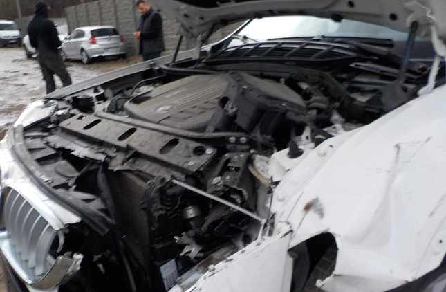 BMW X4 cena 78900 przebieg: 60514, rok produkcji 2018 z Ostroróg małe 781